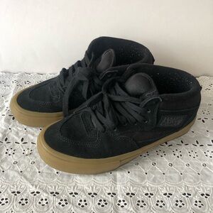 Vans Half Cab Skateboarding Shoe